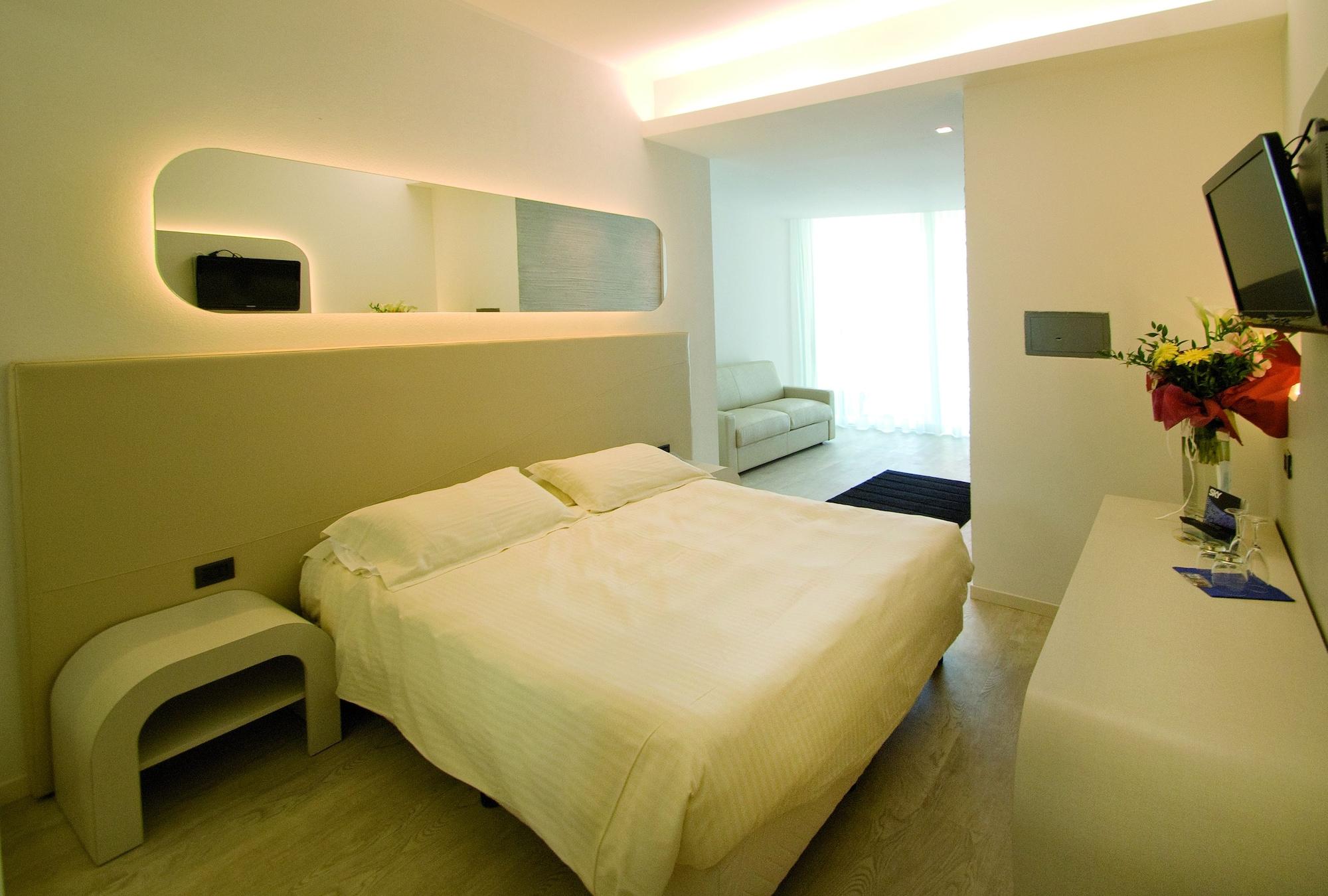 Hotel Le Palme - Premier Resort Milano Marittima Exterior photo